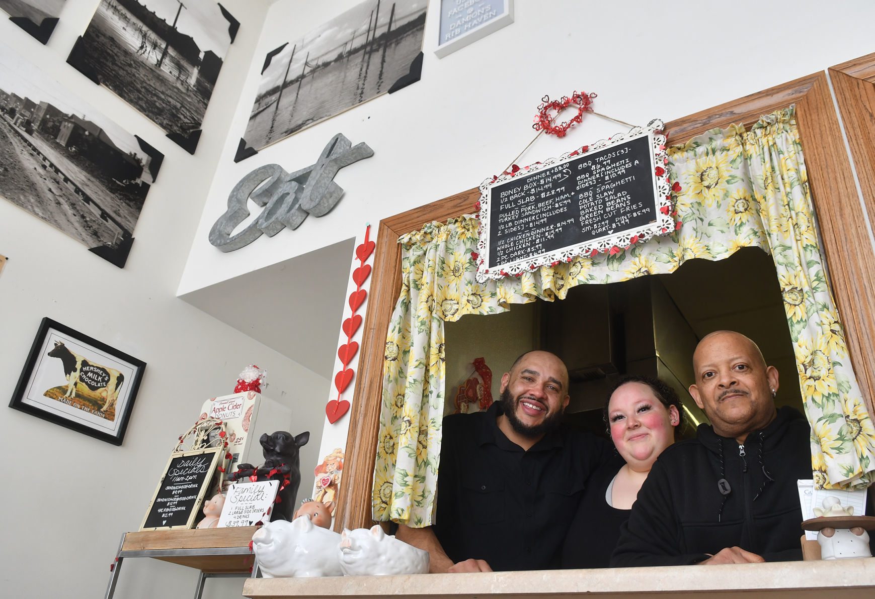 Damion's Rib Haven in East Moline.
